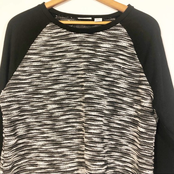 Cato Black White Marled Tweed Raglan Top Women's Size Large - Picture 4 of 7